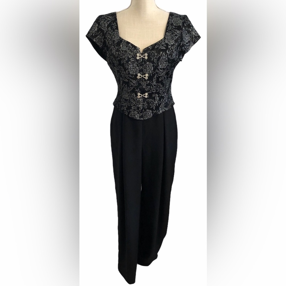 Vintage Hampton Nites Black and Gray Corset Top In Women’s Size M.